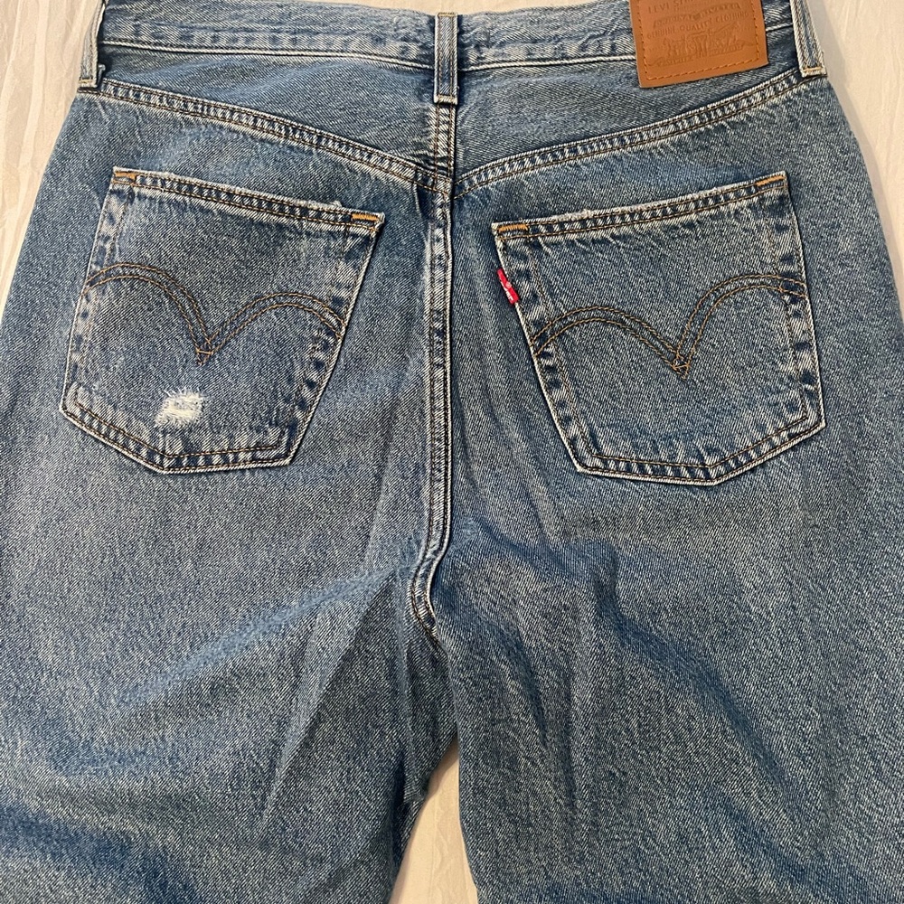 Levi’s Ribcage Straight Rips Jeans 30 - Picture 3 of 4